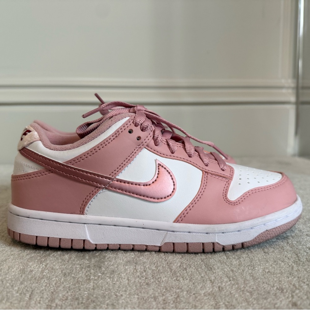 Nike Dunk Low Metallic Pink Swish